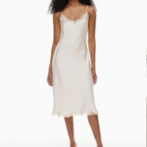 Aritzia NWT Nopi Satin MIDI Slip Dress
